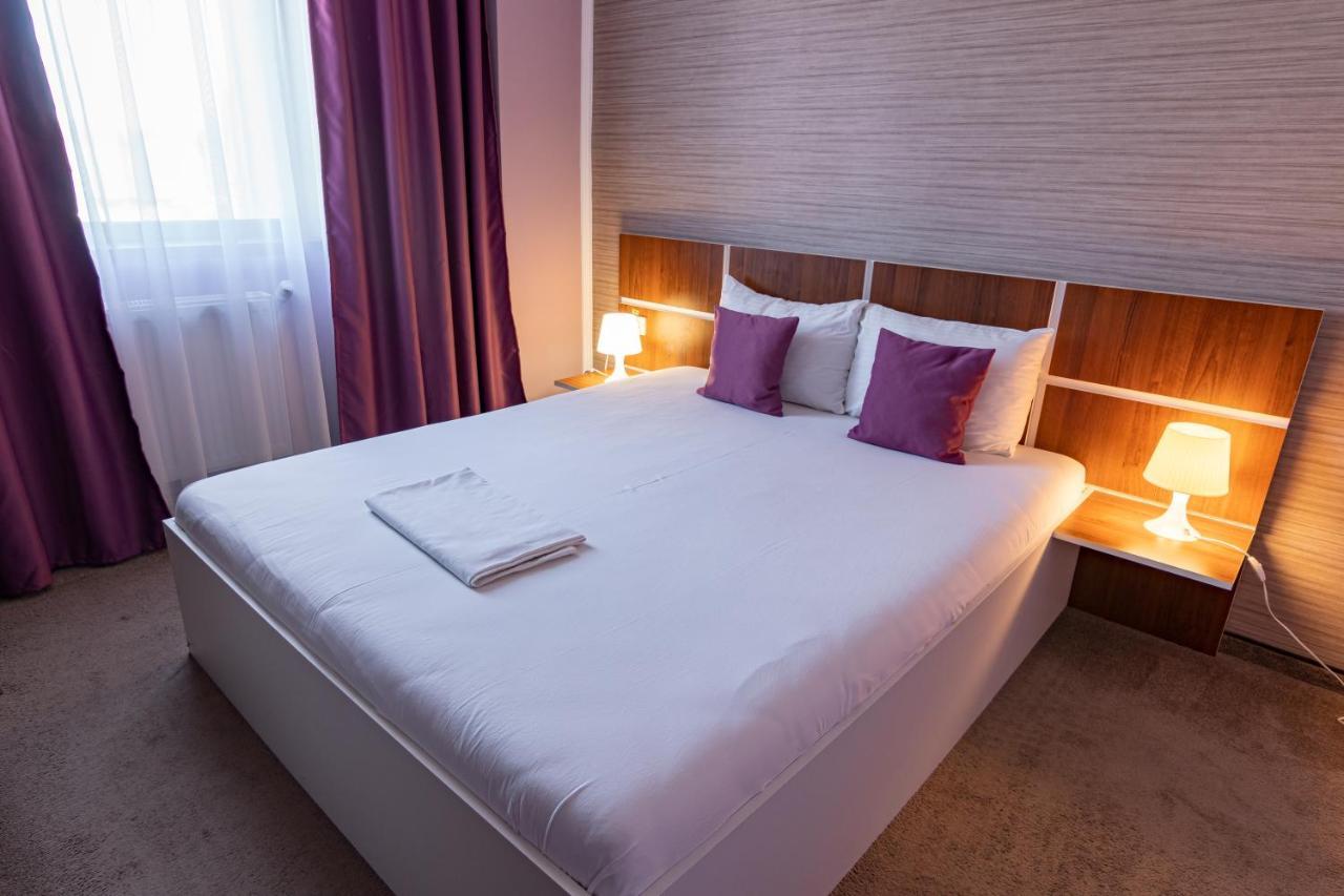 Hotel Bordeaux Galaţi Extérieur photo